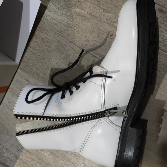 All saints boot - Picture 6 of 7